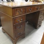 656 1568 WRITING DESK